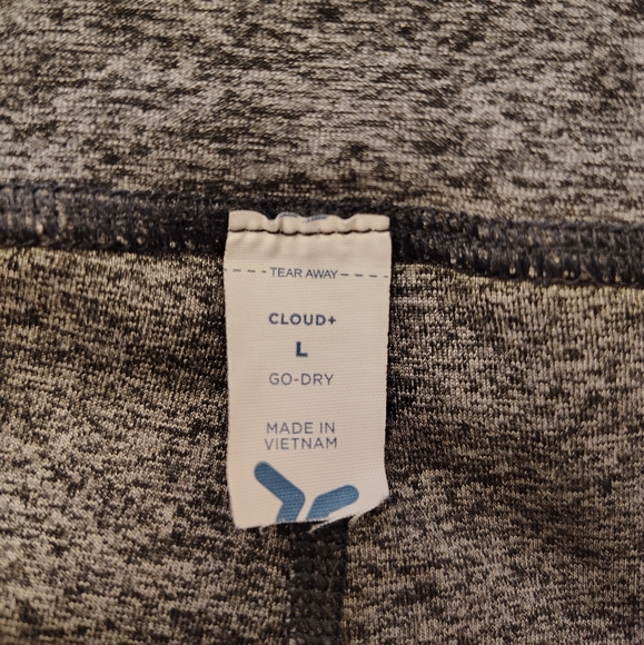 Old Navy extra high waisted CloudComfy leggings - Picture 9 of 9